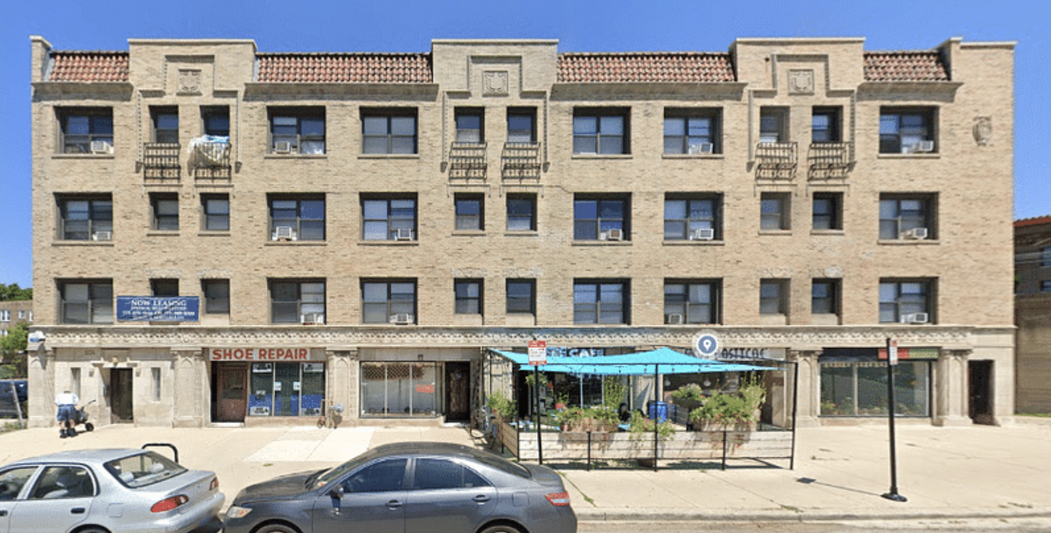 Street view of the flatiron building at 1224-1234 W. Loyola Ave